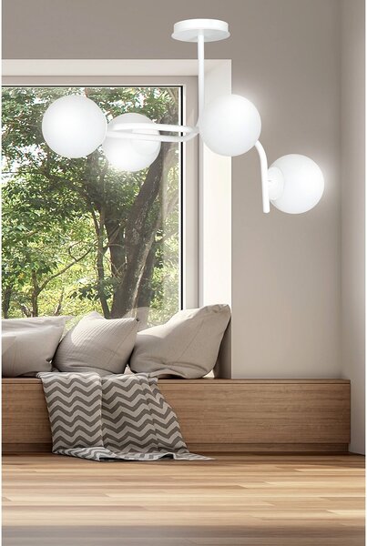 Lampadario 4 Luci Ramachandra Acciaio Bianco A Bracci Curvi Sfere Vetro Opalino