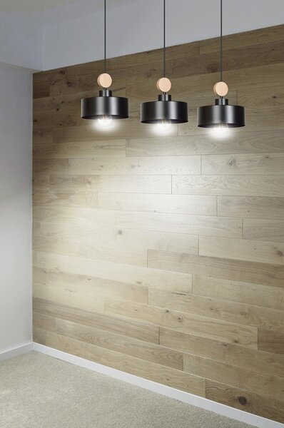 Lampadario 3 Luci Nered In Acciaio Nero E Paralumi Con Legno Naturale