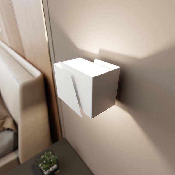 Applique Moderna 1 Luce Ragnar A Forma Geometrica In Acciaio Bianco