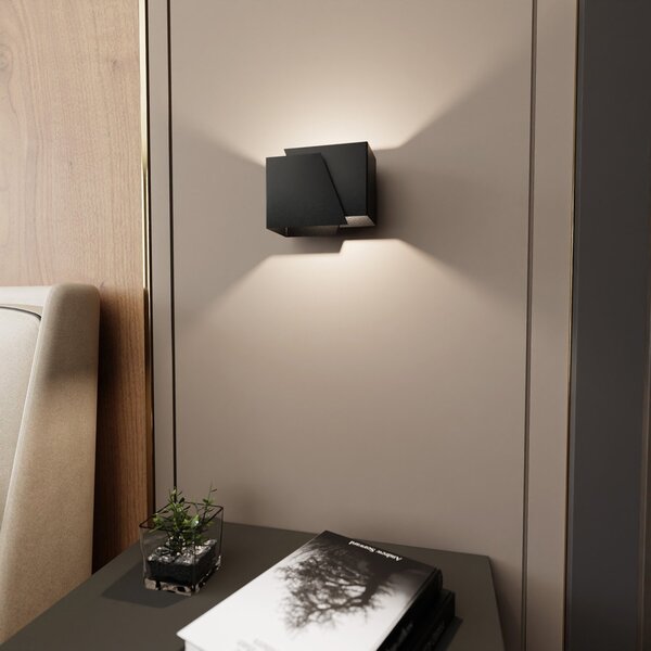 Applique Moderna 1 Luce Ragnar A Forma Geometrica In Acciaio Nero