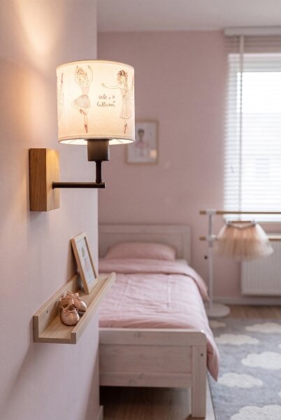 Brilagi - Lampada da parete BOBO WOOD 1xE27/25W/230V rovere/nera/bianca/rosa/ballerine