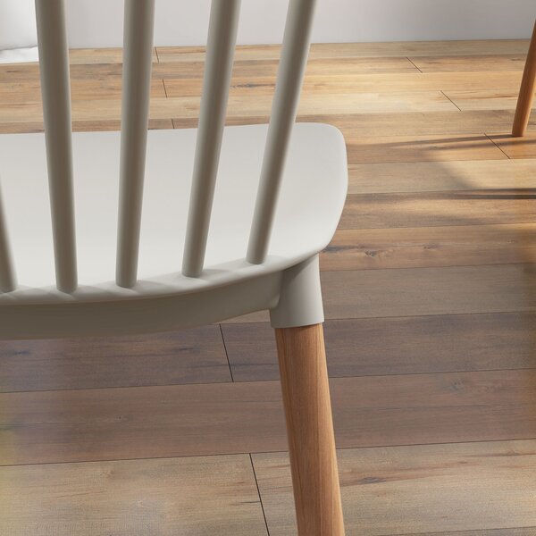 HOMCOM Set di 4 sedie stile scandinavo schienale alto seduta in polipropilene gambe in faggio 48 x 52,5 x 83 cm grigio