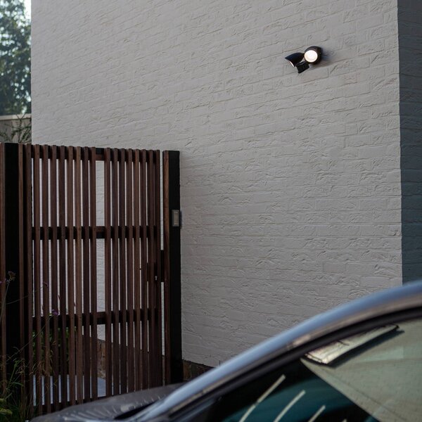 LUTEC Proiettore da esterno con sensore LED SHRIMP nero 20 W a 2 luci IP54, Nero, Alluminio, Moderno, Applique da esterni