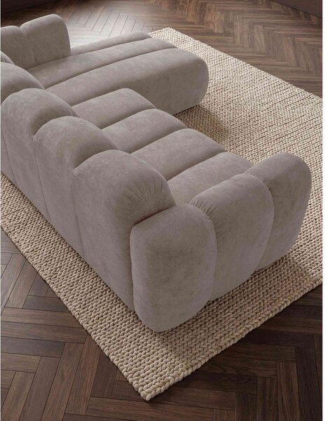 Divano angolare beige allungabile (con penisola a destra) con rivestimento in ciniglia Michell – Miuform