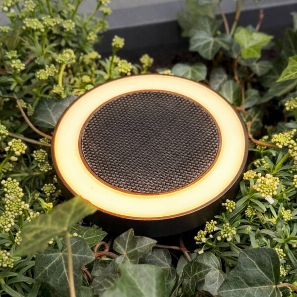 Dyberg Larsen Lampada LED con picchetto solare Otera di Larsen, nera, IP54, Nero, Alluminio, Moderno, Lampade solari