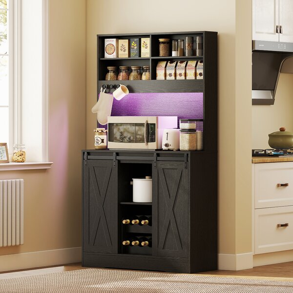 Credenza da Cucina Alta Stile Rustico 100x38x180 cm Portabottiglie Prese di Ricarica e Luci LED in Truciolare Nero