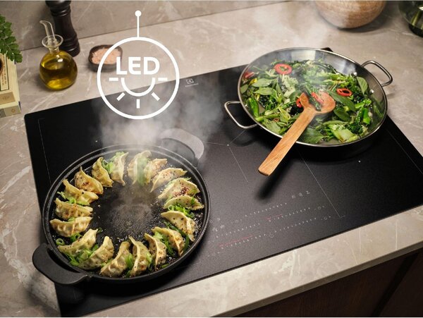 Electrolux Cappa Cucina Aspirante a Parete Larghezza 90 cm Profondit 40 cm Classe A+ colore Nero - LFV639K