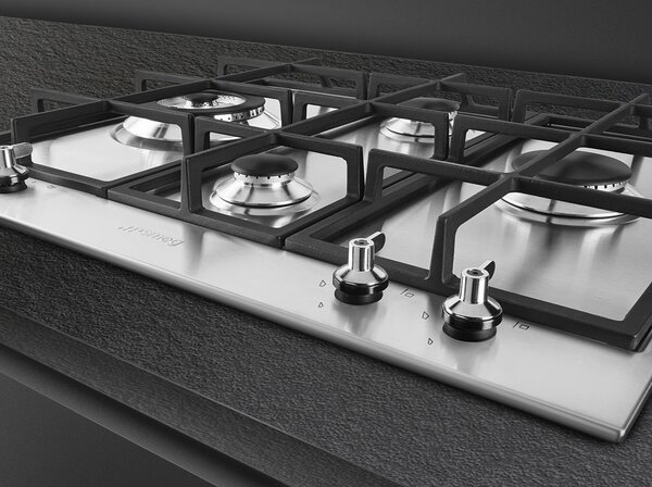 Smeg Piano Cottura 4 Fuochi a Gas Larghezza 60 cm (1 Bruciatore Wok) in Acciaio Inox colore Inox - PX364L