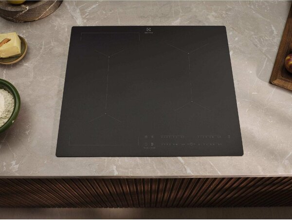 Electrolux Piano Cottura a Induzione 4 Fuochi Larghezza 80 cm colore Nero - KIV83443CT