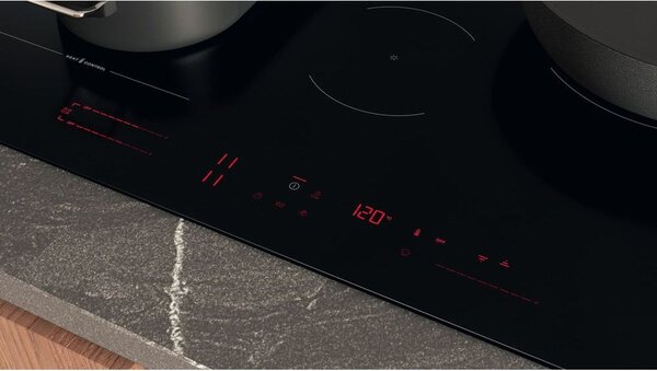 Hotpoint Ariston Piano Cottura Induzione 4 Fuochi Larghezza 80 cm in Vetroceramica colore Nero - HTX8015DNF
