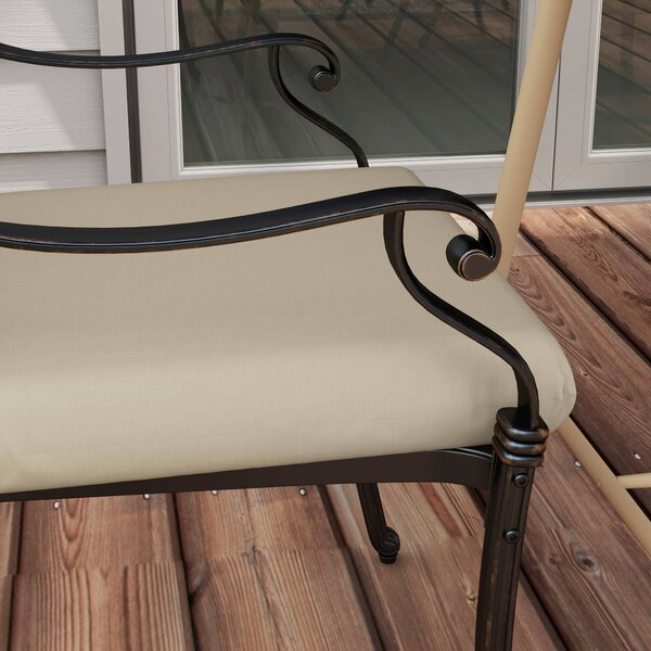 Outsunny Set di 4 cuscini per sedie, cuscini 47 x 47 cm, imbottitura spessa, resistente allo sbiadimento, beige | Aosom Italy