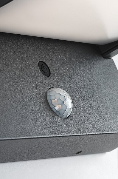 Brilagi -Applique a LED solare con sensore ANKLE LED/10W/3,7V 3000K IP65
