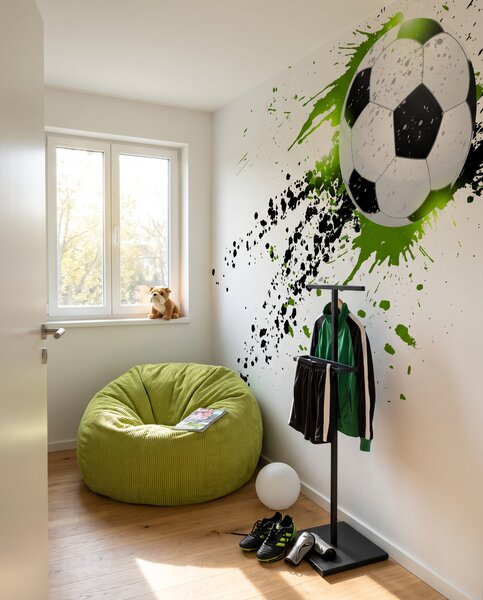 Carta da parati Pallone tra schizzi verdi, Calcio, Effetto 3D - Tapeko.it