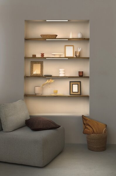 Osram - Lampada sottopensile LED dimmerabile con sensore UNDERCABINET LED/5W/230V bianco