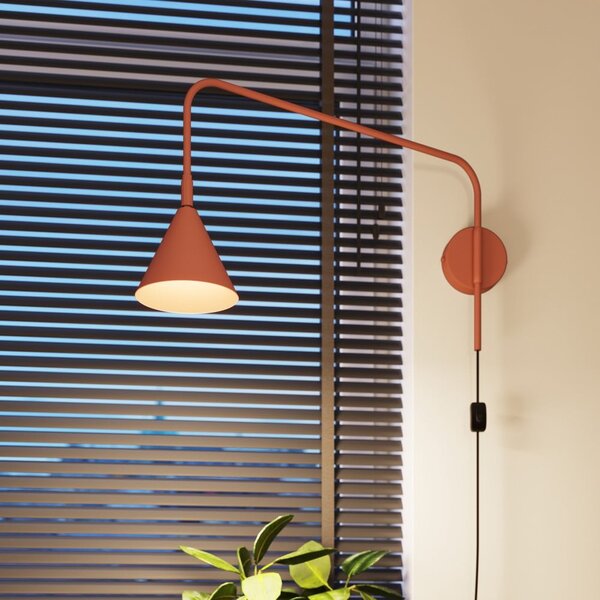 Lampada da parete color terracotta con alimentazione a corrente Zylo – Sollux