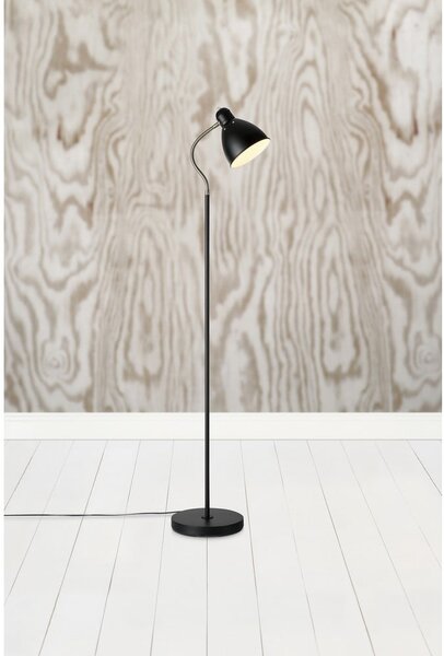 Lampada da terra nera con paralume in metallo (altezza totale 145 cm) Nitta – Markslöjd