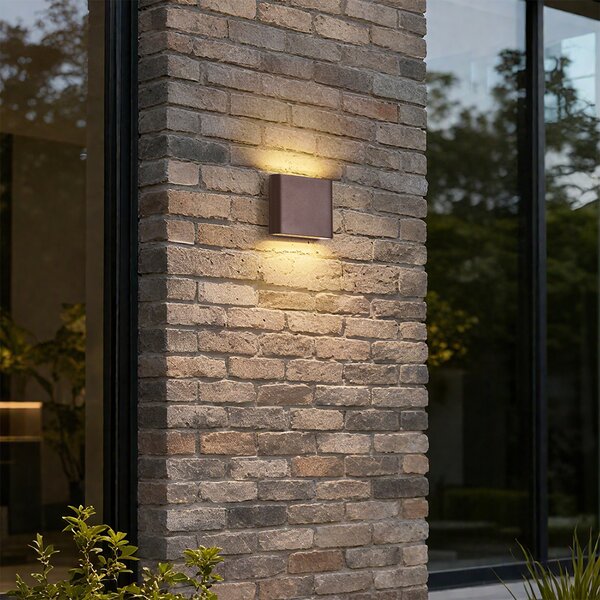 Lampada da parete per esterni moderna marrone ruggine 11,5 cm incl. LED IP65 - Batt