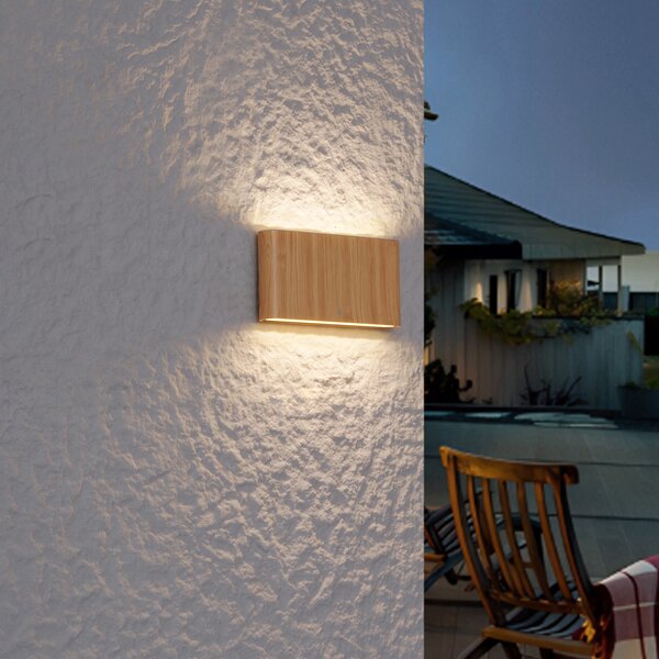 Applique da esterno scandinava effetto legno 17,5 cm con LED IP65 - Batt