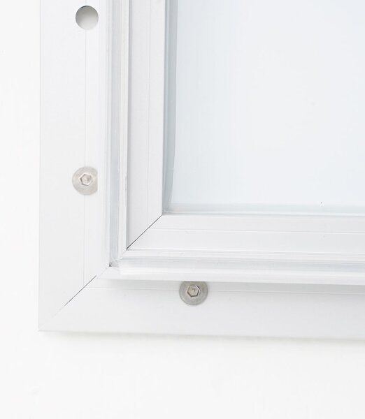 Bacheca per esterno certificata IP56 18xA4, alluminio anodizzato, vetro temperato ESG, apertura a ribalta