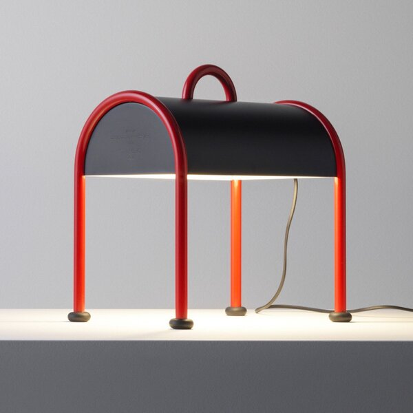 Lampade da tavolo Stilnovo, Valigia, Rosso, Soggiorno, Metallo, Design