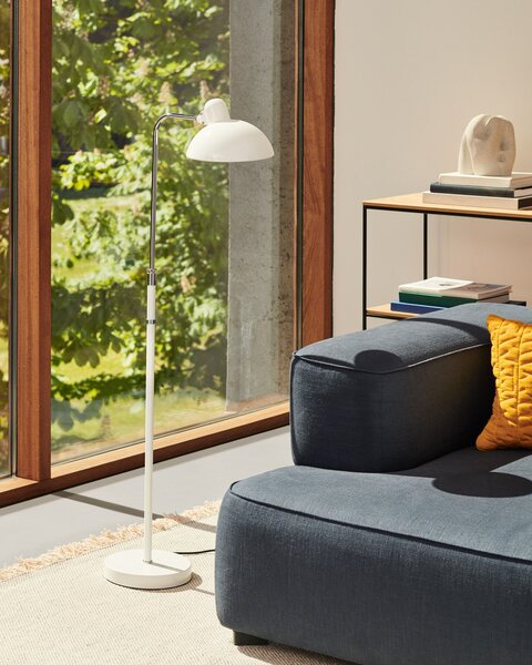 Lampada da terra FRITZ HANSEN, Kaiser Idell 6580-F Luxus, Bianco, Soggiorno, Metallo, Design