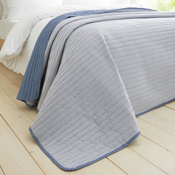 Copriletto blu con rivestimento trapuntato 220x230 cm Stripe – Catherine Lansfield