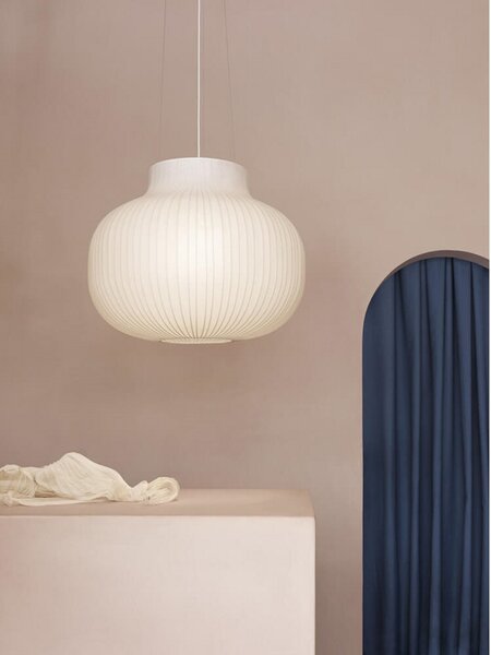 Lampada a sospensione Muuto, Bianco, Sala da pranzo, Plastica