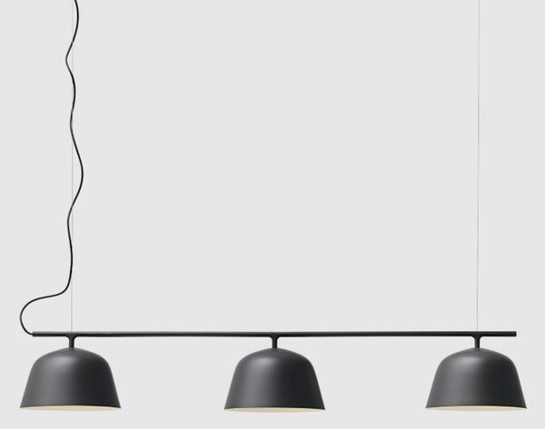 Lampada a sospensione Muuto, Nero, Sala da pranzo, Alluminio