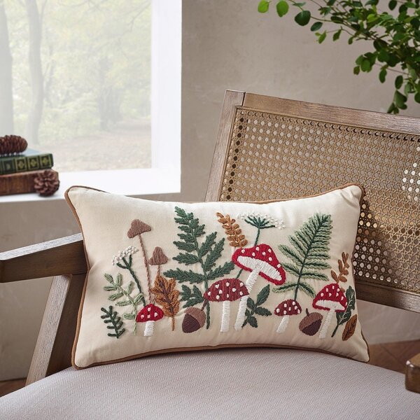 Cuscino decorativo in cotone 30x50 cm Embroidery Woodland – Catherine Lansfield