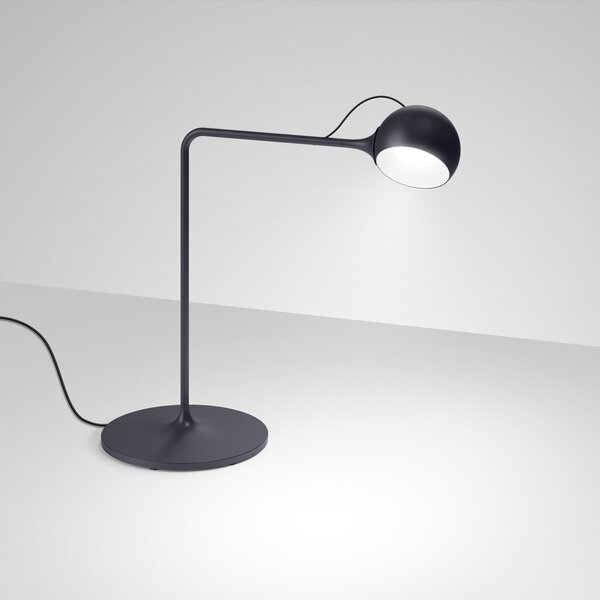 Lampade da tavolo Artemide, Ixa, dimmerabile, Nero, Soggiorno, Metallo, Design
