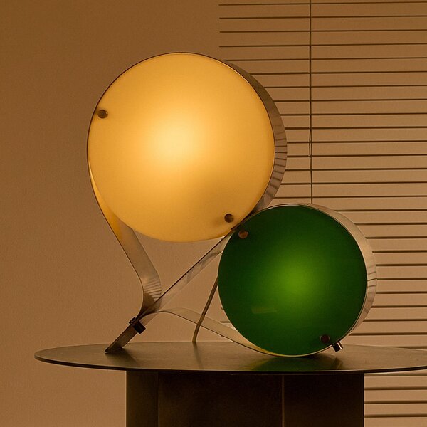 Lampade da tavolo GUBI, Coppia, Bianco, Soggiorno, Plastica, Moderno