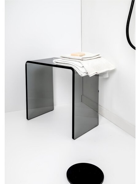 Sgabello In Plexiglass spessore 15 mm 100x100 CLIO SGABELLO PLISSE' Dimensioni 41x22x h46 cm portata max 80 kg colore Fum�