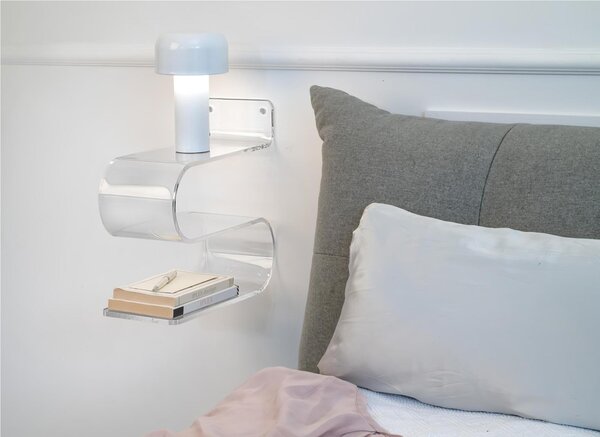 Mensola Comodino linea Curvy, ideale camere da letto o angoli di casa in Plexiglass Dimensioni 33x15x h 34 cm colore trasparente
