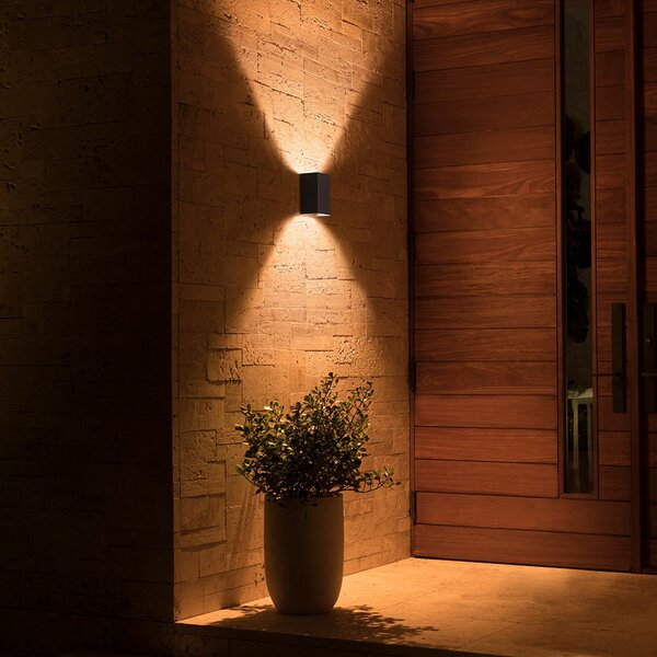 Lampade da esterno Philips Hue, Resonate, dimmerabile, Nero, Metallo, Moderno