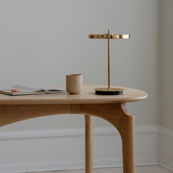 Lampade da tavolo UMAGE, Asteria Move, dimmerabile, Dorato / Ottone, Soggiorno, Metallo, Design