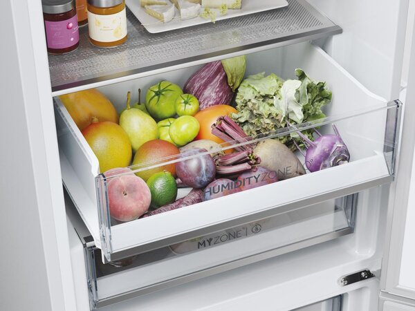 Haier Frigorifero Combinato Capacit 352 Litri Classe energetica C Raffreddamento No Frost colore Bianco - HDPW5618CNPW 2D 60 Serie 5 Pro