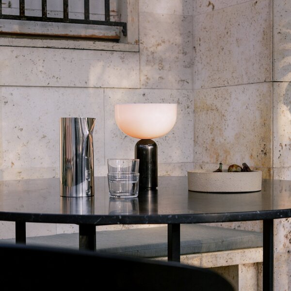 Lampade da tavolo New Works, Kizu Portable, dimmerabile, Nero, Soggiorno, Marmo, Design