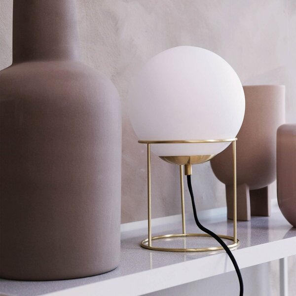 Lampade da tavolo Dyberg Larsen, Madrid, Dorato / Ottone, Soggiorno, Metallo, Design