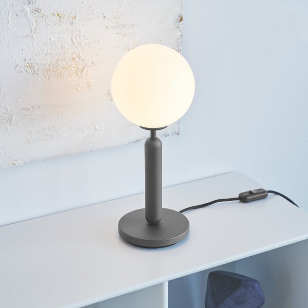 Lampade da tavolo Nuura Aps, Miira Table, Nero, Soggiorno, Metallo, Design