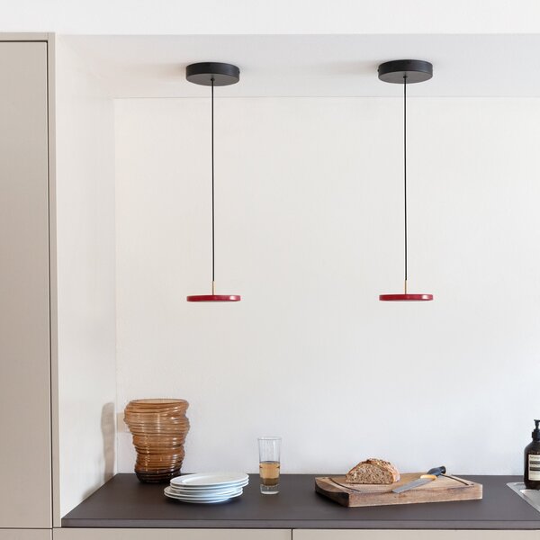 Lampada a sospensione UMAGE, Asteria Micro V2, dimmerabile, Rosso, Soggiorno, Metallo, Scandinavo