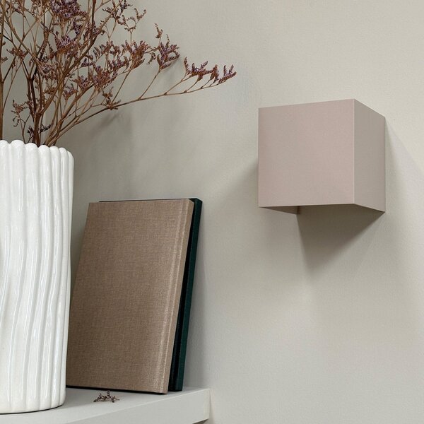 Applique da parete Dyberg Larsen, Venus, Beige, Soggiorno, Alluminio, Design
