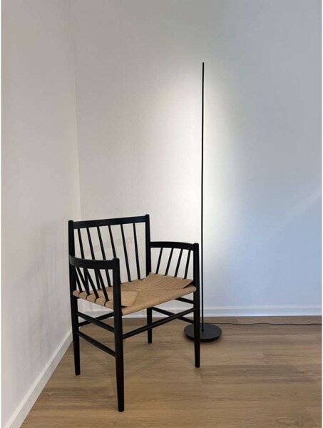 String F1 LED Piantana Dim. Nero - Antidark