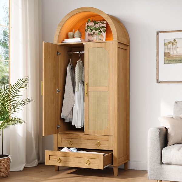 Armadio Merax con nicchia ad arco e ante doppie in rattan, armadio per bambini con asta appendiabiti e 2 cassetti, illuminazione LED controllabile tramite app, gambe in legno massello, finitura naturale