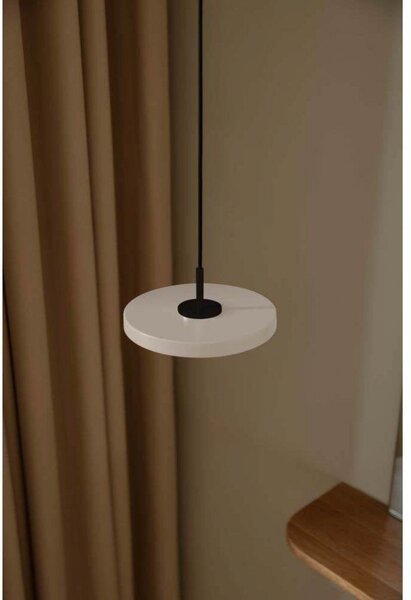 Lampada a sospensione UMAGE, Bianco, Sala da pranzo, Metallo