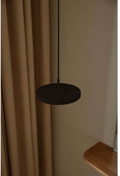 Lampada a sospensione UMAGE, Nero, Sala da pranzo, Metallo