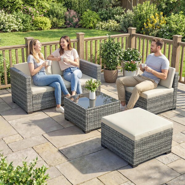 Outsunny Set di mobili da giardino in polyrattan 5 pezzi, set lounge con divano angolare pouf tavolo cuscini seduta e schienale Grigio+Bianco crema | Aosom Italy