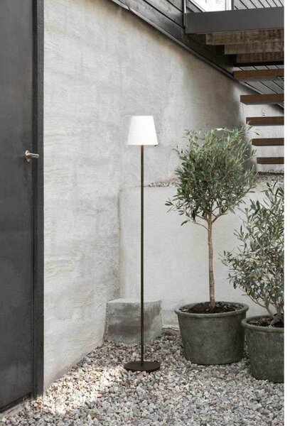 Lampada da terra Watt & Veke, dimmerabile, Beige, Soggiorno, Metallo, Scandinavo