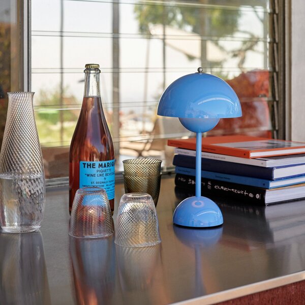 Lampade da tavolo &Tradition, Flowerpot VP9, dimmerabile, Blu, Soggiorno, Plastica, Design