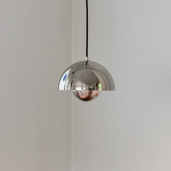 Lampada a sospensione &Tradition, Flowerpot VP1, dimmerabile, Metallizzato, Soggiorno, Metallo, Design