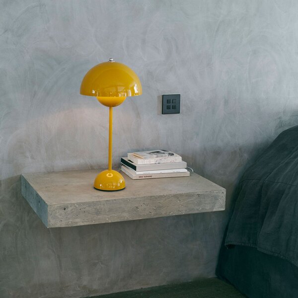 Lampade da tavolo &Tradition, Flowerpot VP3, Giallo, Soggiorno, Metallo, Design